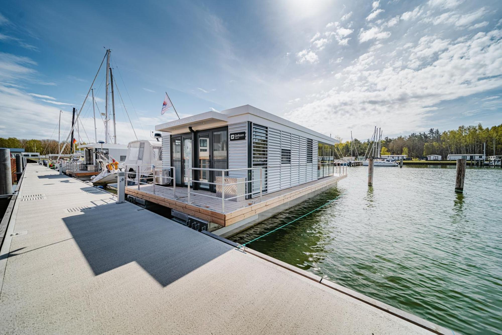 Floatinghouses Peenemuende 外观 照片