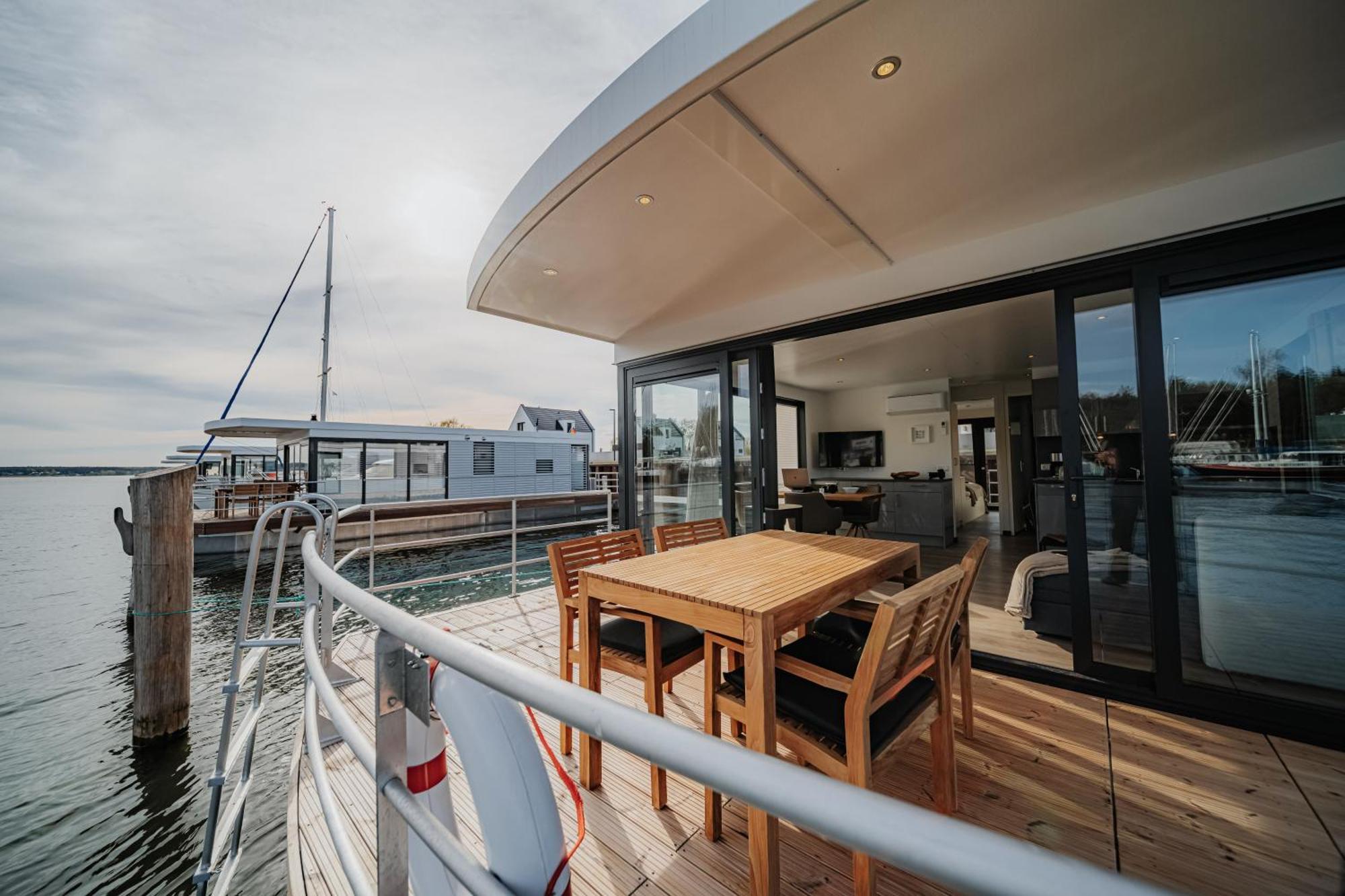 Floatinghouses Peenemuende 外观 照片